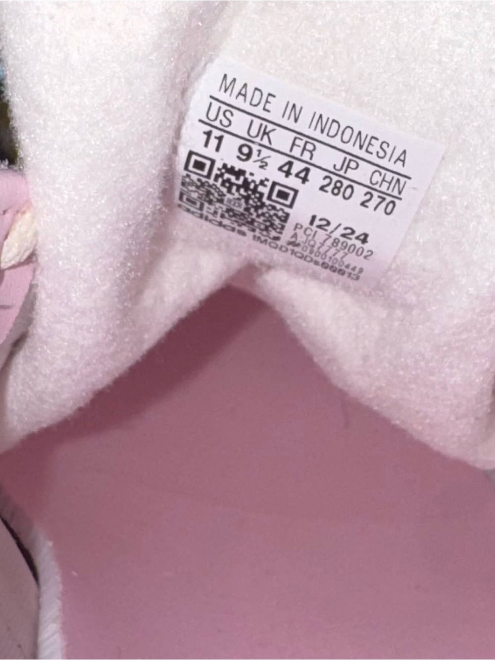 Adidas Gazelle Suede Platform Sneakers in Light Pink - Picture 4 of 4